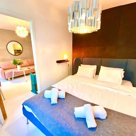 Kinowa Apartamento *